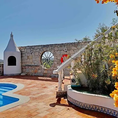 Beautiful Renovated Hilltop And Heated Pool וילה
