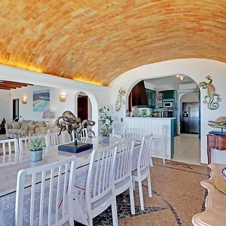Beautiful Renovated Hilltop And Heated Pool Villa Sao Bras de Alportel