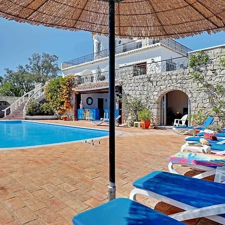 Villa Beautiful Renovated Hilltop And Heated Pool