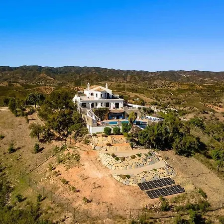 Beautiful Renovated Hilltop And Heated Pool 사우 브라스 드 알포르텔